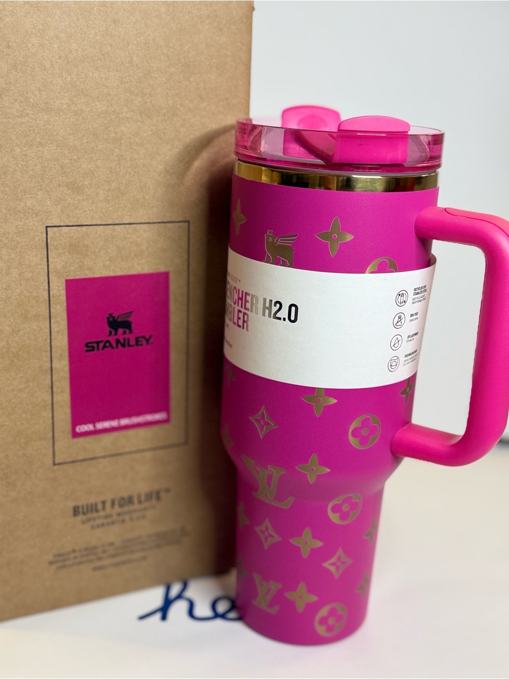 Stanley x Designer hot Pink Travel Tumbler with Handle - Picture 2 of 3